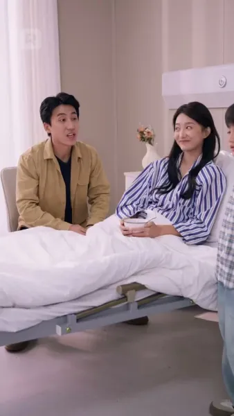 เด็กหนุ่มเนตรทองคำ