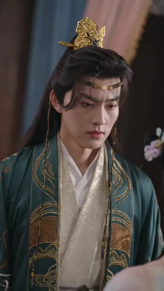 เรื่องเล่าจากพระราชวังตะวันออก