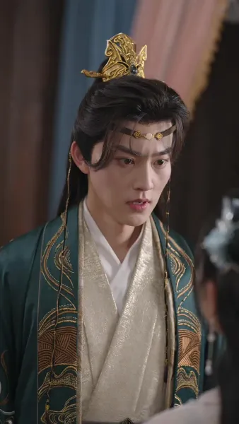 เรื่องเล่าจากพระราชวังตะวันออก