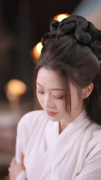 เรื่องเล่าจากพระราชวังตะวันออก