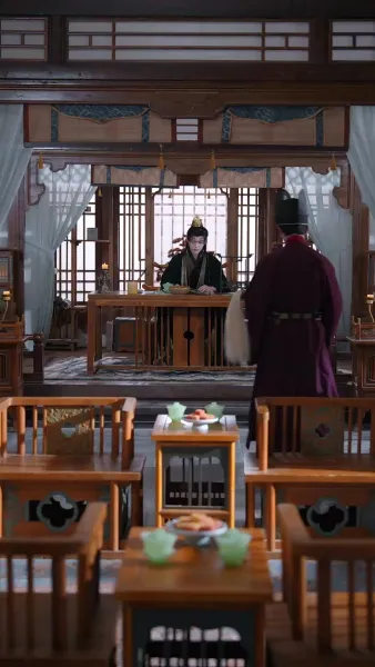 เรื่องเล่าจากพระราชวังตะวันออก