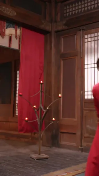 เรื่องเล่าจากพระราชวังตะวันออก