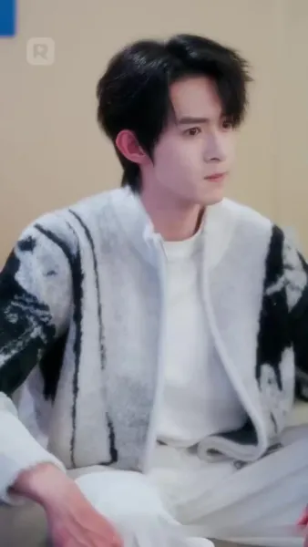 กุหลาบเหล็ก แห่งโรงเรียนไฮโซ