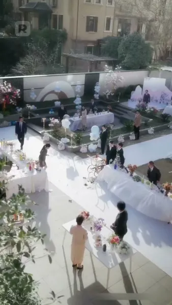 กุหลาบเหล็ก แห่งโรงเรียนไฮโซ