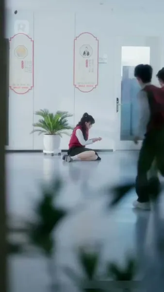 กุหลาบเหล็ก แห่งโรงเรียนไฮโซ