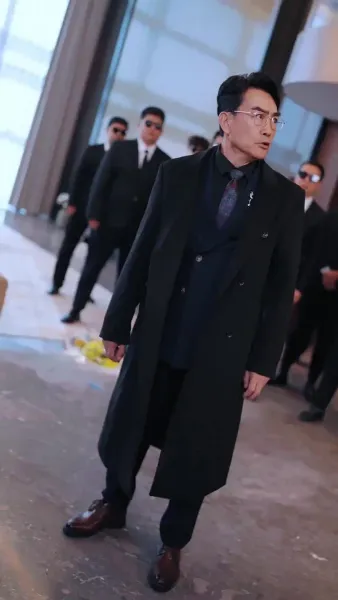 สวมรอยจนได้ นอนคอยในคุก