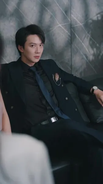 กุหลาบในกำมือ