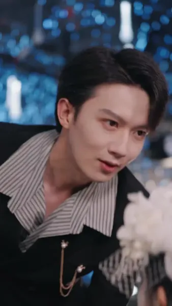 กุหลาบในกำมือ