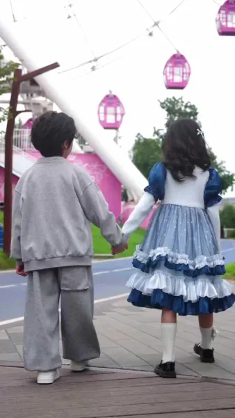 อย่าไปแหยมเด็กอุ้มตุ๊กตา เธอต่อสู้โหดมาก