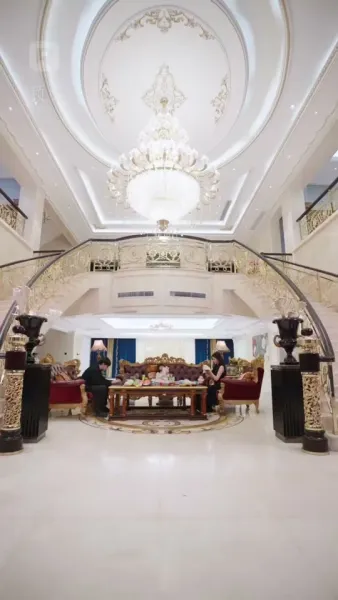 อย่าไปแหยมเด็กอุ้มตุ๊กตา เธอต่อสู้โหดมาก