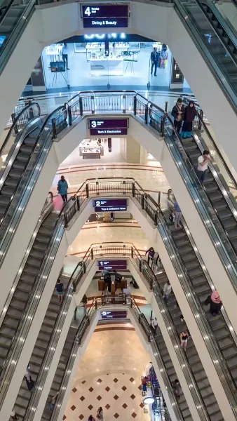 รัก ลวง หลอก(พากย์ไทย) 