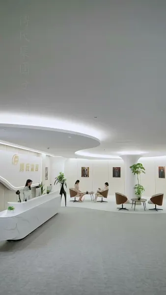 อุ๊ยพี่สาว! เราเข้าผิดหอ