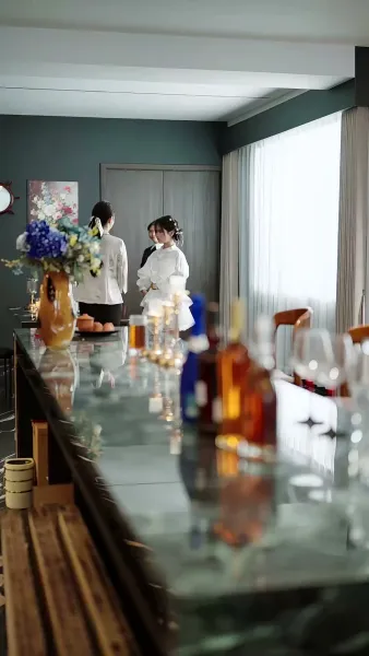 อุ๊ยพี่สาว! เราเข้าผิดหอ