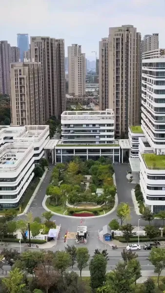 อุ๊ยพี่สาว! เราเข้าผิดหอ