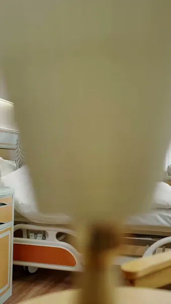 อุ๊ยพี่สาว! เราเข้าผิดหอ