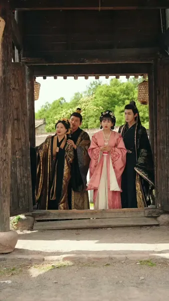 เจ้าตัวเล็กพาแม่กลับวัง – องค์ชายเลือดเย็นล่ารัก