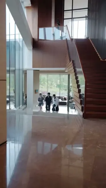 ที่สระน้ำทุกเช้า