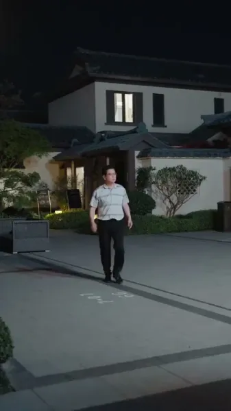 ที่สระน้ำทุกเช้า