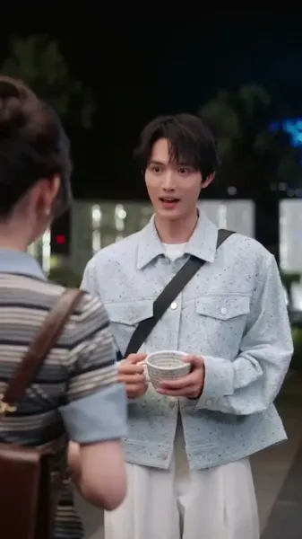 ที่สระน้ำทุกเช้า