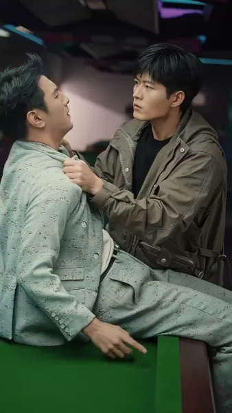 หมัดเหล็กแห่งการไถ่บาป