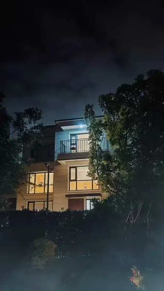 หมัดเหล็กแห่งการไถ่บาป