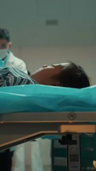 หมัดเหล็กแห่งการไถ่บาป