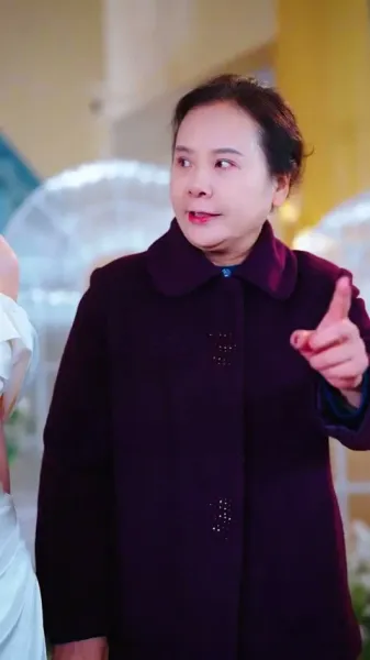 าคู่มือแฝงตัวในแวดวงไฮโซ