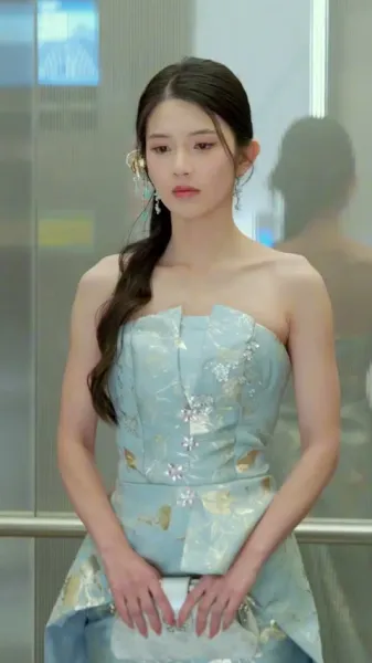 าคู่มือแฝงตัวในแวดวงไฮโซ