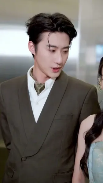 าคู่มือแฝงตัวในแวดวงไฮโซ