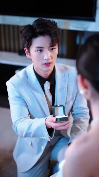 าคู่มือแฝงตัวในแวดวงไฮโซ