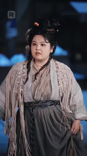 หญิงอ้วนผู้กล้า ชิงตัวเจ้าชายมาเป็นสามี