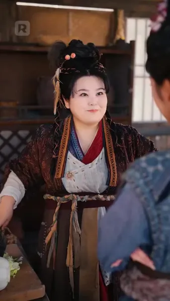 หญิงอ้วนผู้กล้า ชิงตัวเจ้าชายมาเป็นสามี