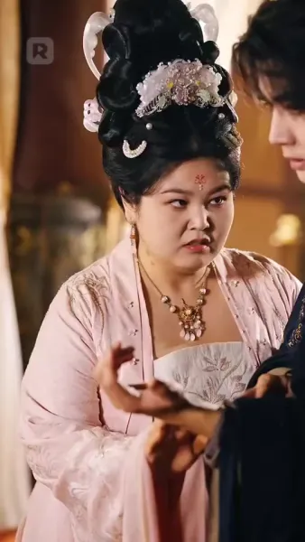 หญิงอ้วนผู้กล้า ชิงตัวเจ้าชายมาเป็นสามี