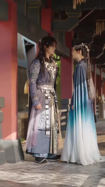 บัลลังก์หงส์