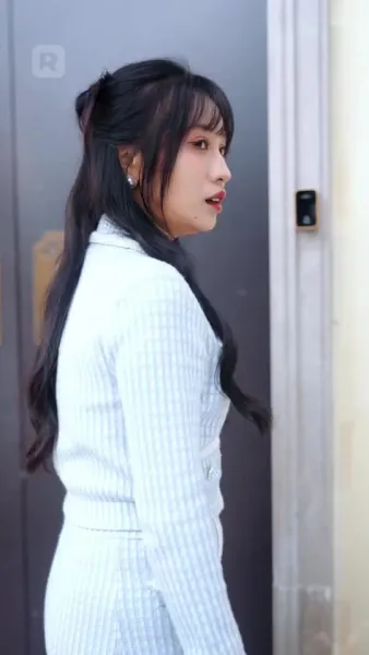 หลังทรยศ เธอกลับมาคุกเข่า