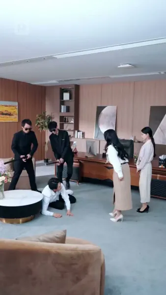 หลังทรยศ เธอกลับมาคุกเข่า