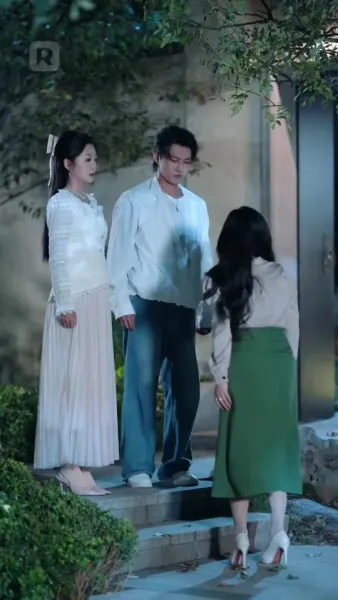 หลังทรยศ เธอกลับมาคุกเข่า