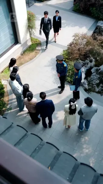 หลังทรยศ เธอกลับมาคุกเข่า