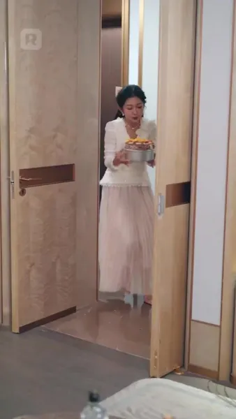 หลังทรยศ เธอกลับมาคุกเข่า