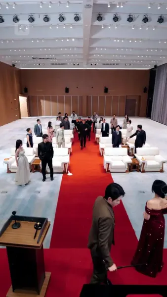 หลังทรยศ เธอกลับมาคุกเข่า