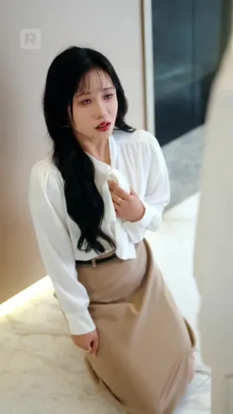 หลังทรยศ เธอกลับมาคุกเข่า