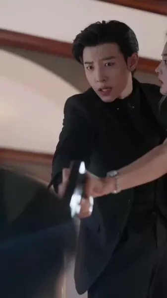 หลังแต่งงานฉับพลัน ฉันกลายเป็นเบี้ยของเจ้านาย