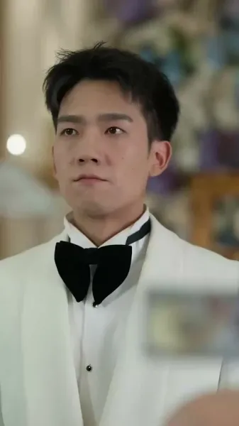 หลังแต่งงานฉับพลัน ฉันกลายเป็นเบี้ยของเจ้านาย