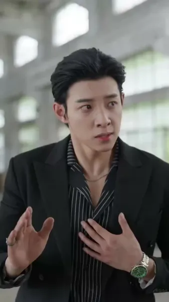 หลังแต่งงานฉับพลัน ฉันกลายเป็นเบี้ยของเจ้านาย