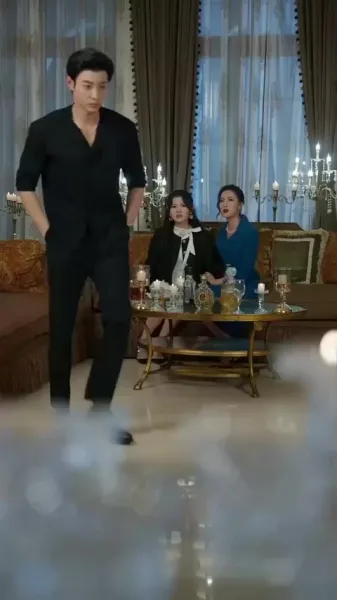 หลังแต่งงานฉับพลัน ฉันกลายเป็นเบี้ยของเจ้านาย