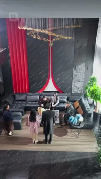 แม่บ้านสู่ดวงดาว