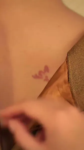 สัมผัสต้องห้าม