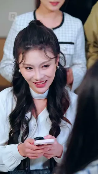 วิวาห์พิษ เกมเงินและการทรยศ