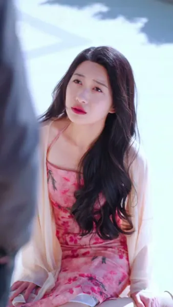 วิวาห์พิษ เกมเงินและการทรยศ