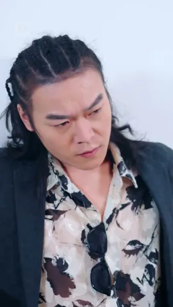 วิวาห์พิษ เกมเงินและการทรยศ